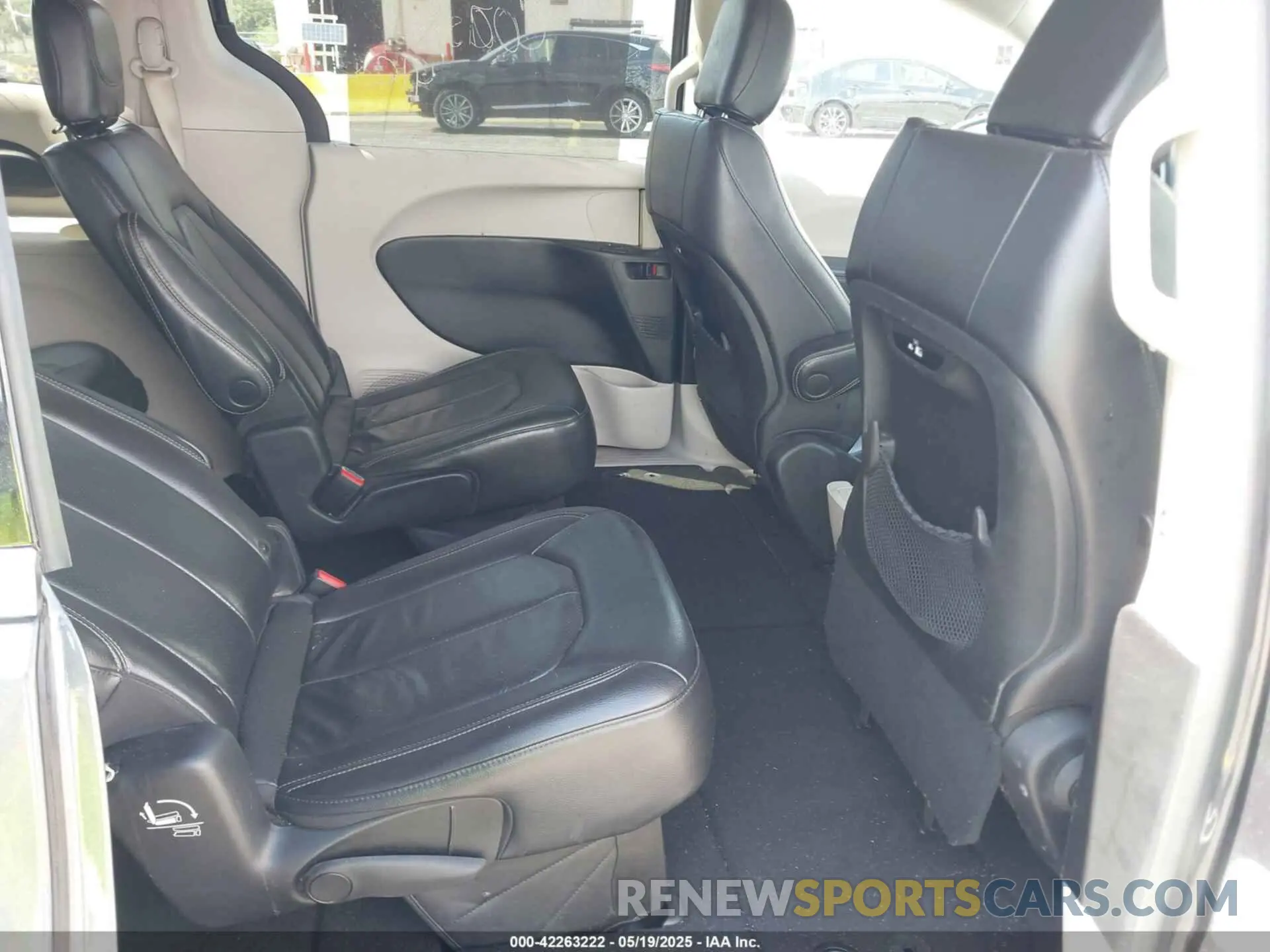 8 fotografías del automóvil dañado 2C4RC1BG9NR214688 CHRYSLER PACIFICA 2022