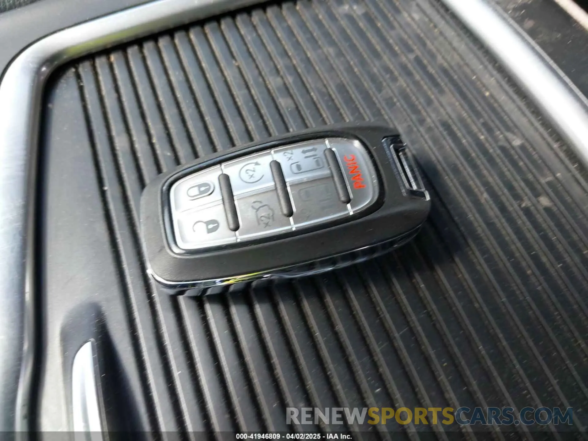11 fotografías del automóvil dañado 2C4RC1BGXNR233654 CHRYSLER PACIFICA 2022