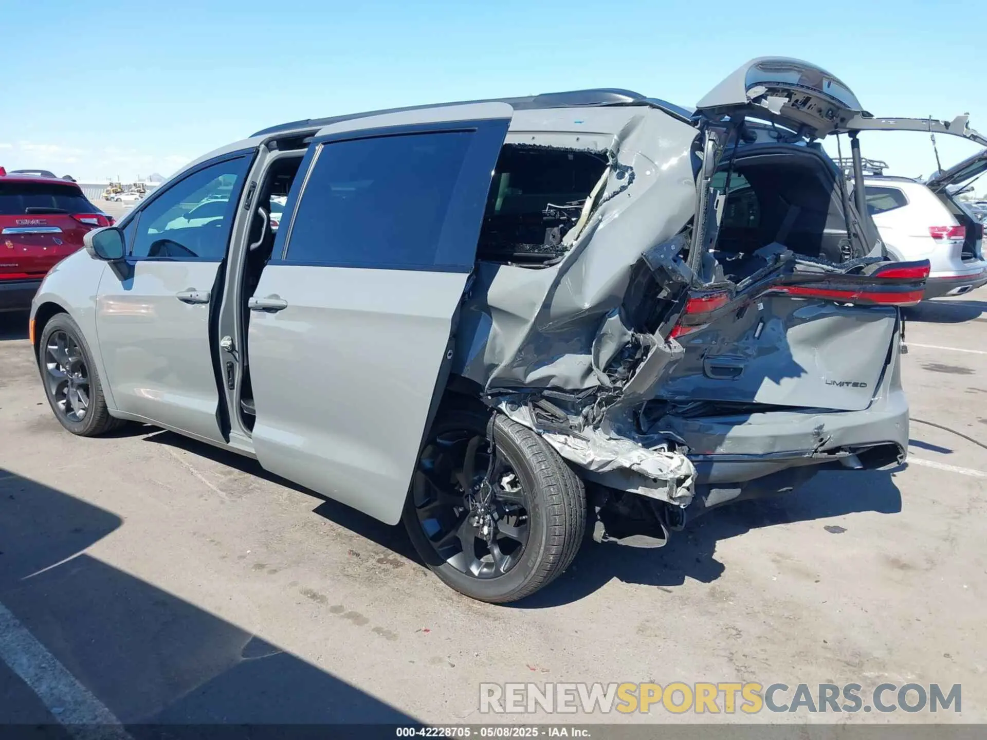 3 fotografías del automóvil dañado 2C4RC1GG0NR187714 CHRYSLER PACIFICA 2022