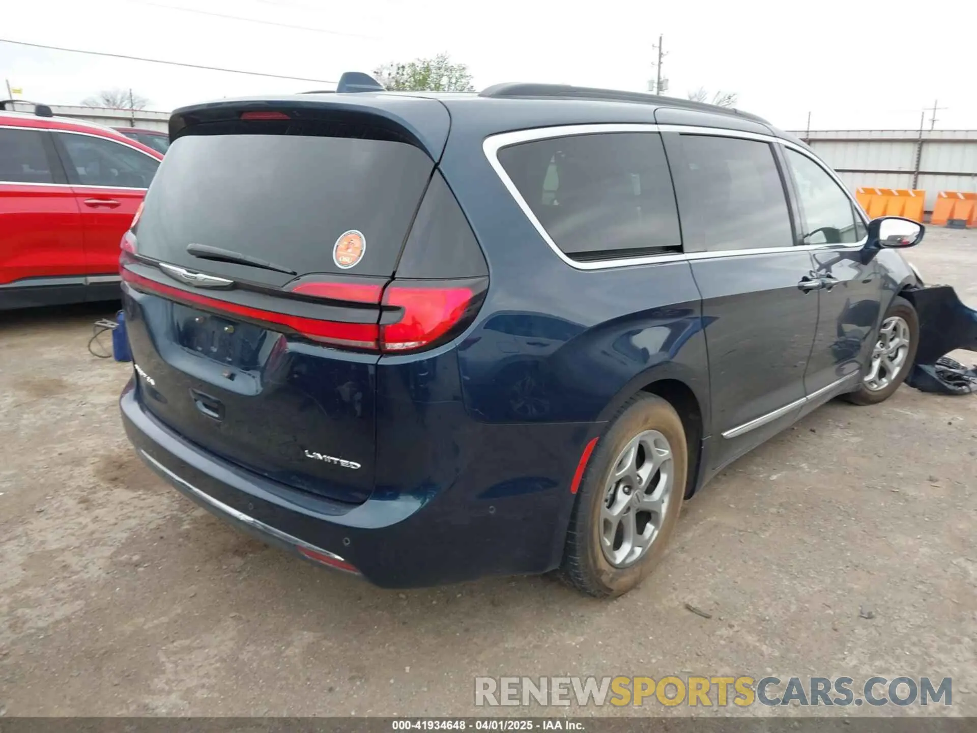4 fotografías del automóvil dañado 2C4RC1GG4NR139407 CHRYSLER PACIFICA 2022
