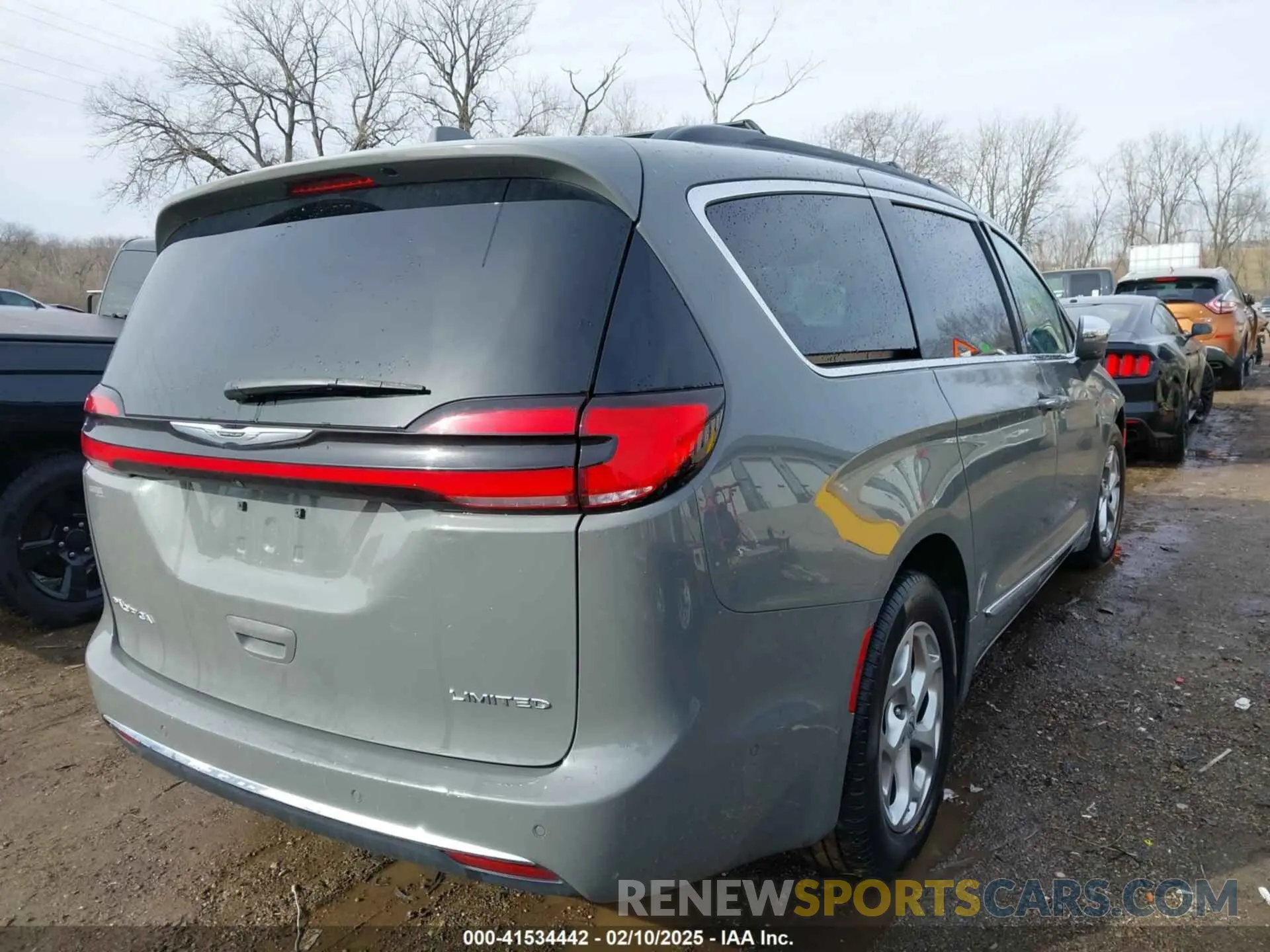 4 fotografías del automóvil dañado 2C4RC1GG5NR176000 CHRYSLER PACIFICA 2022