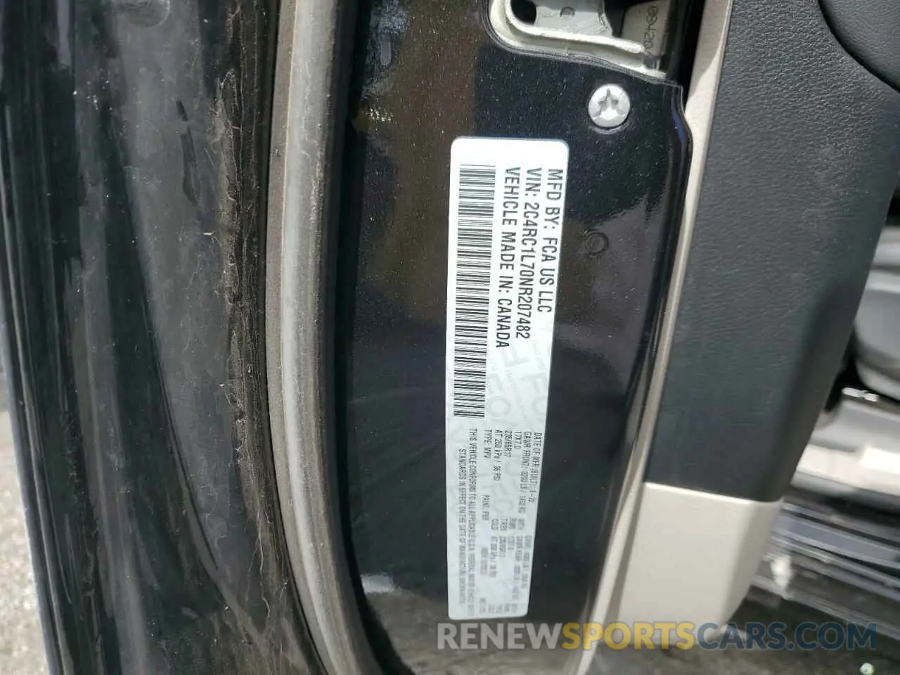 13 fotografías del automóvil dañado 2C4RC1L70NR207482 CHRYSLER PACIFICA 2022