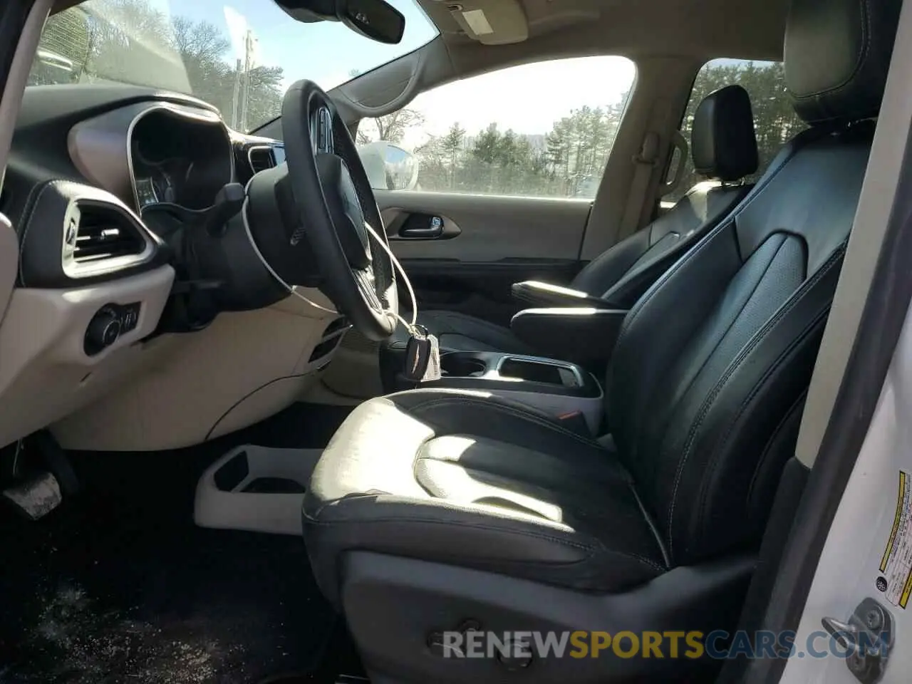 7 fotografías del automóvil dañado 2C4RC1L71NR173844 CHRYSLER PACIFICA 2022