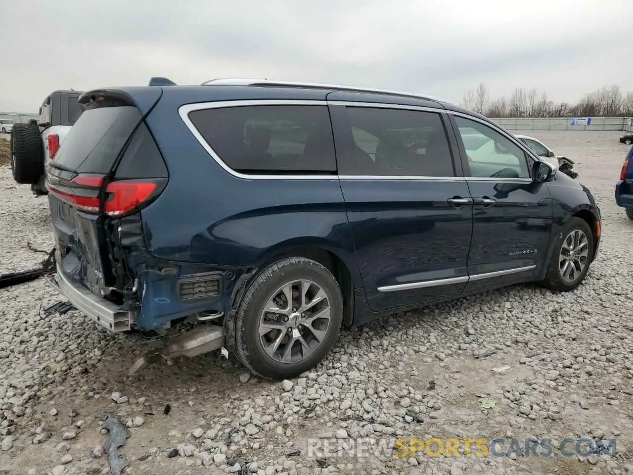 3 fotografías del automóvil dañado 2C4RC1N71NR189877 CHRYSLER PACIFICA 2022