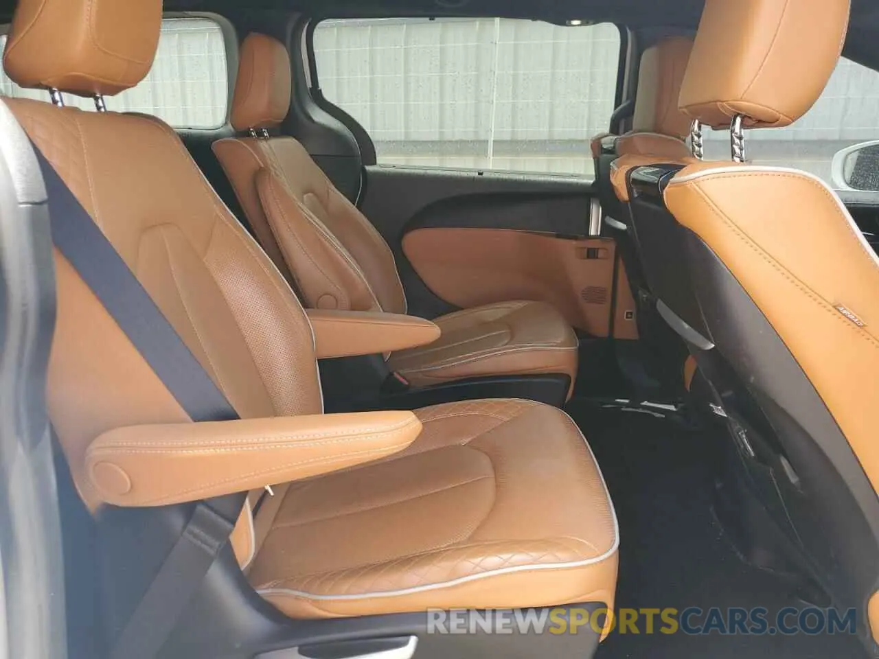 11 fotografías del automóvil dañado 2C4RC1N72NR224815 CHRYSLER PACIFICA 2022