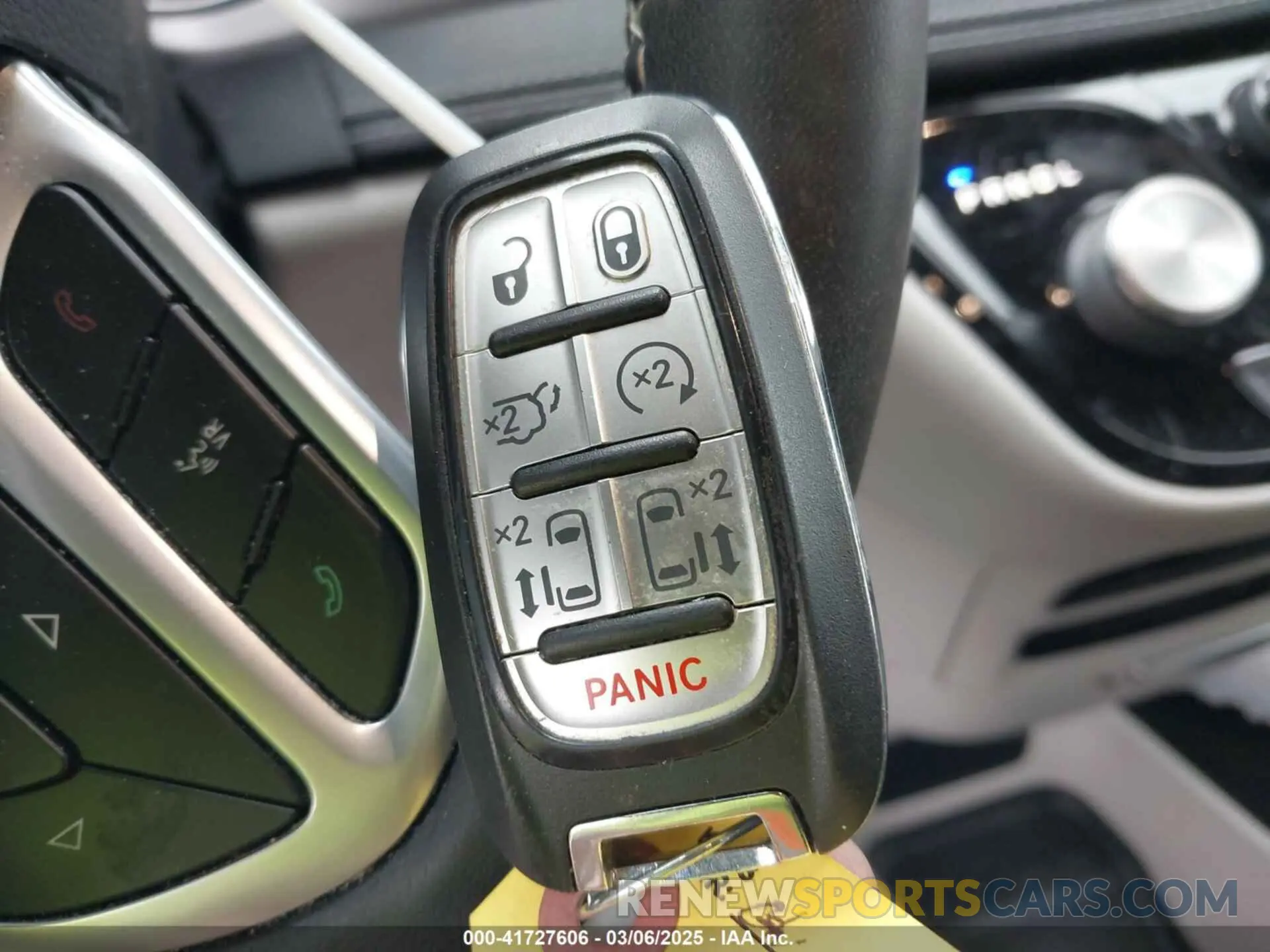 11 fotografías del automóvil dañado 2C4RC3BG6NR164599 CHRYSLER PACIFICA 2022