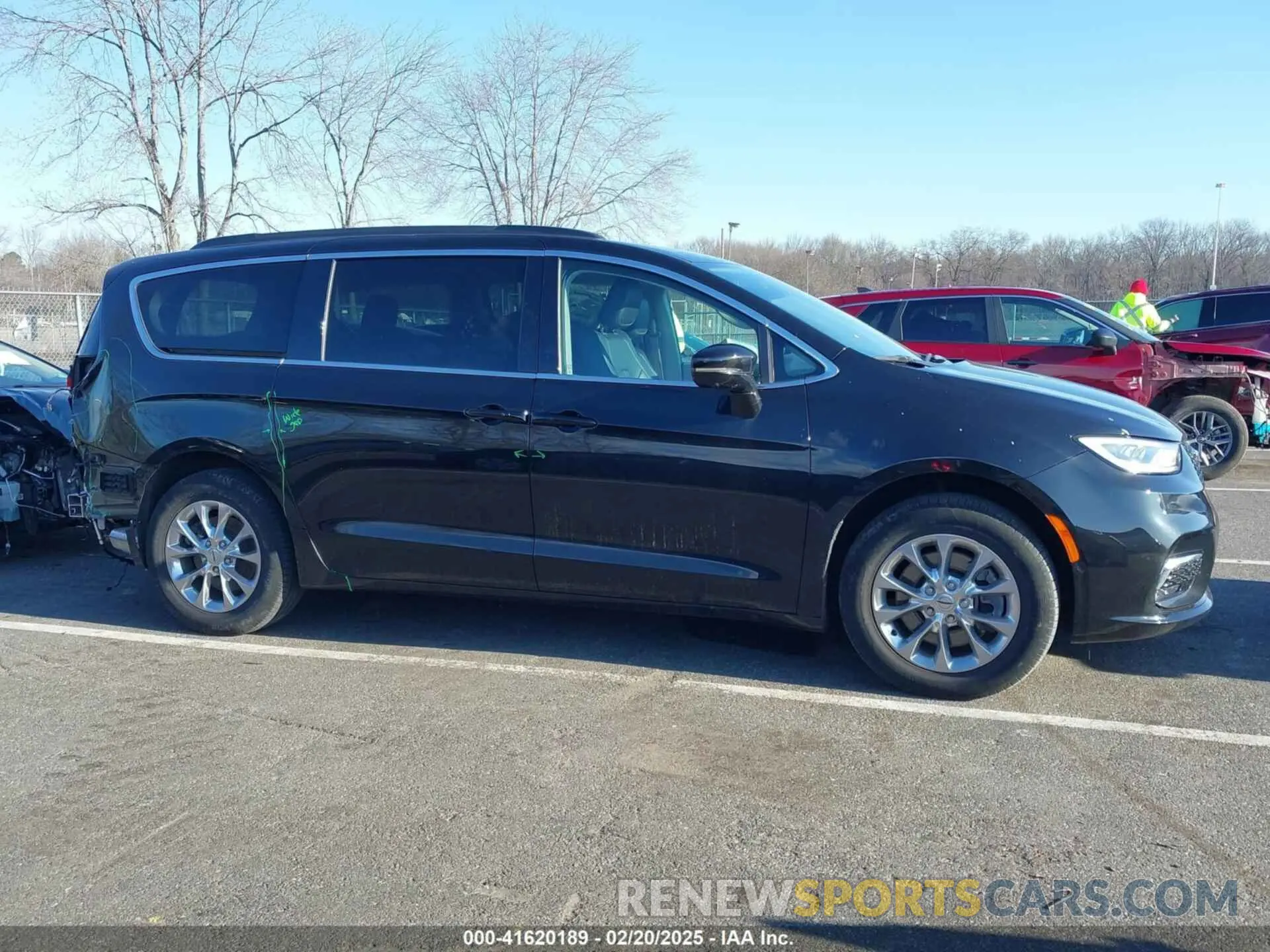13 fotografías del automóvil dañado 2C4RC3BG7NR227967 CHRYSLER PACIFICA 2022