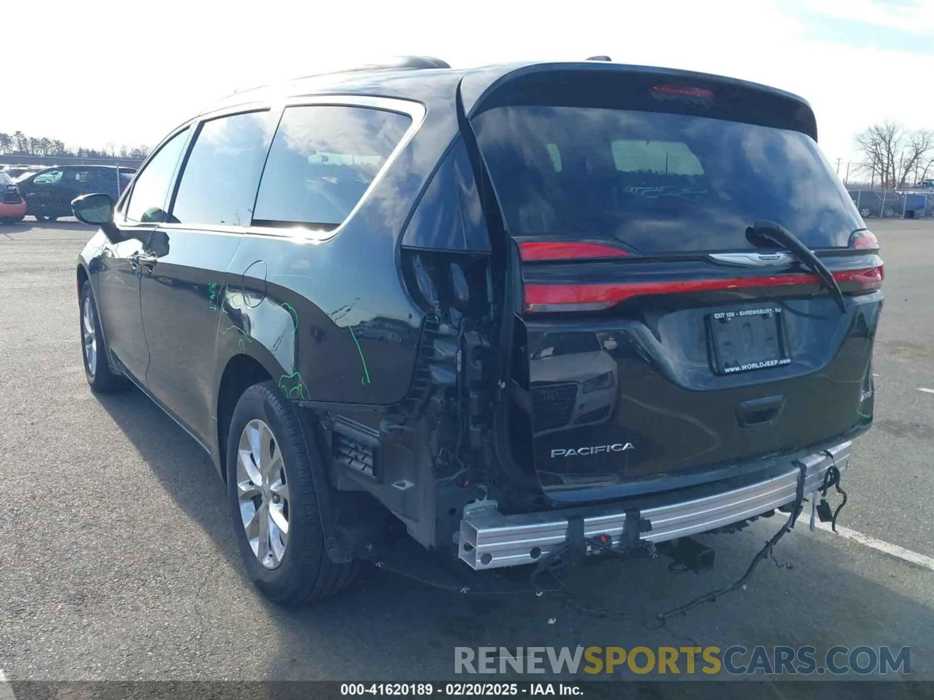 3 fotografías del automóvil dañado 2C4RC3BG7NR227967 CHRYSLER PACIFICA 2022