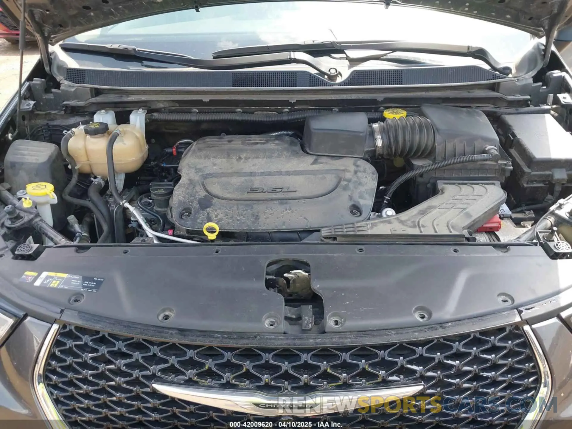 10 fotografías del automóvil dañado 2C4RC1BG0PR529219 CHRYSLER PACIFICA 2023