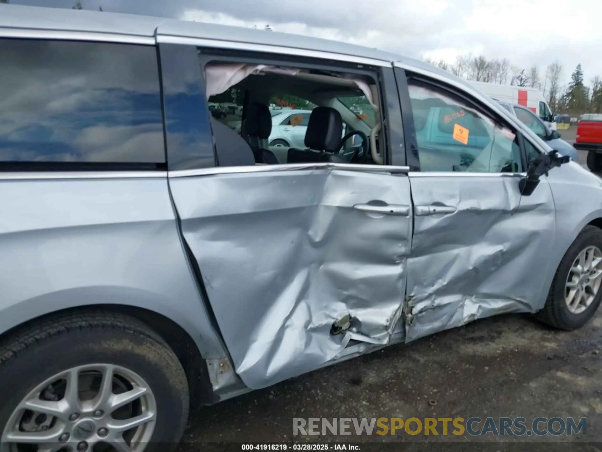 20 fotografías del automóvil dañado 2C4RC1BG0PR607241 CHRYSLER PACIFICA 2023