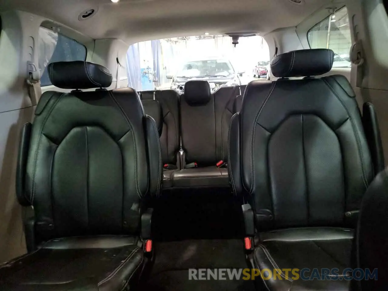 10 fotografías del automóvil dañado 2C4RC1BG1PR516429 CHRYSLER PACIFICA 2023