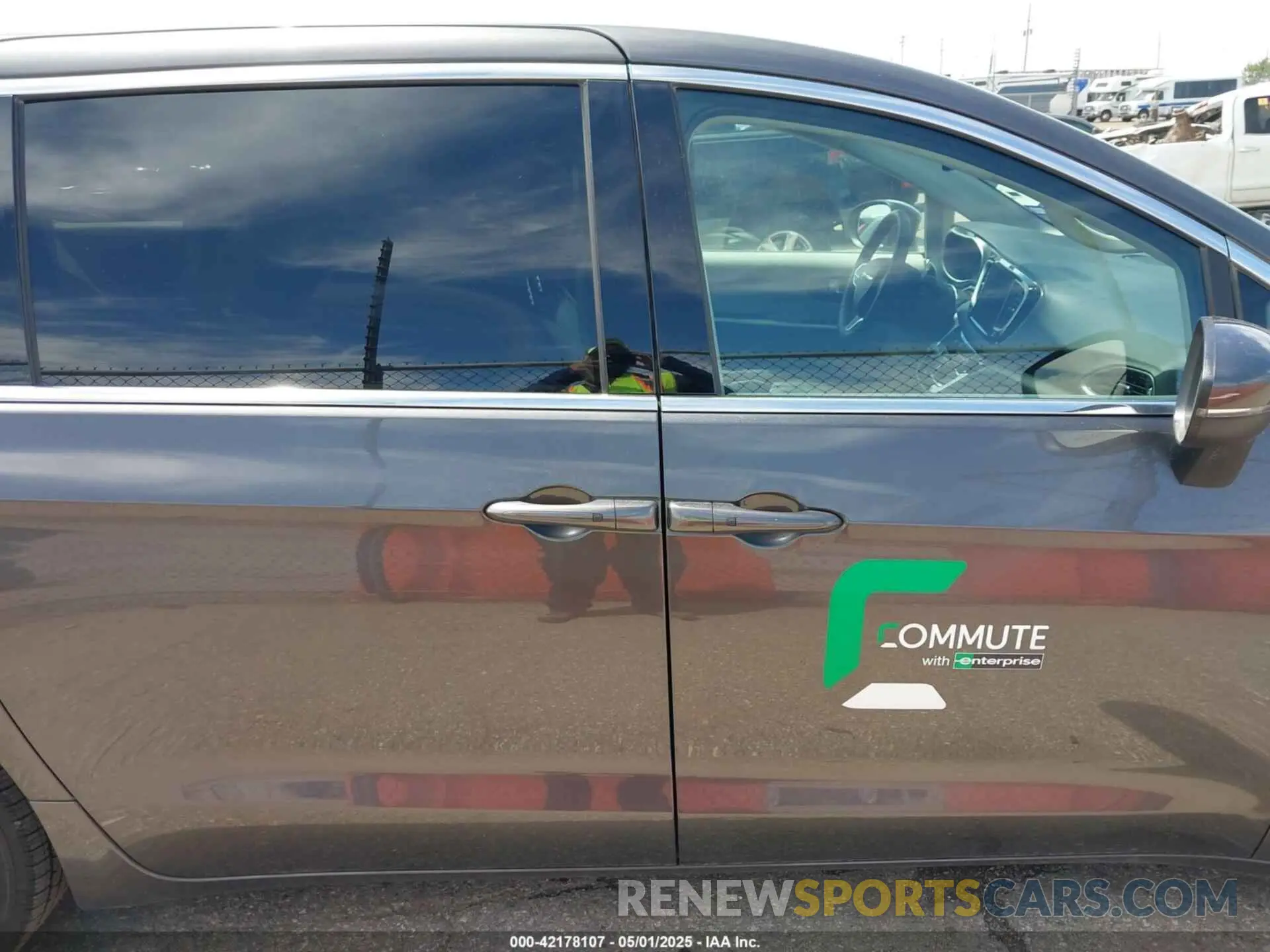 13 fotografías del automóvil dañado 2C4RC1BG1PR536602 CHRYSLER PACIFICA 2023