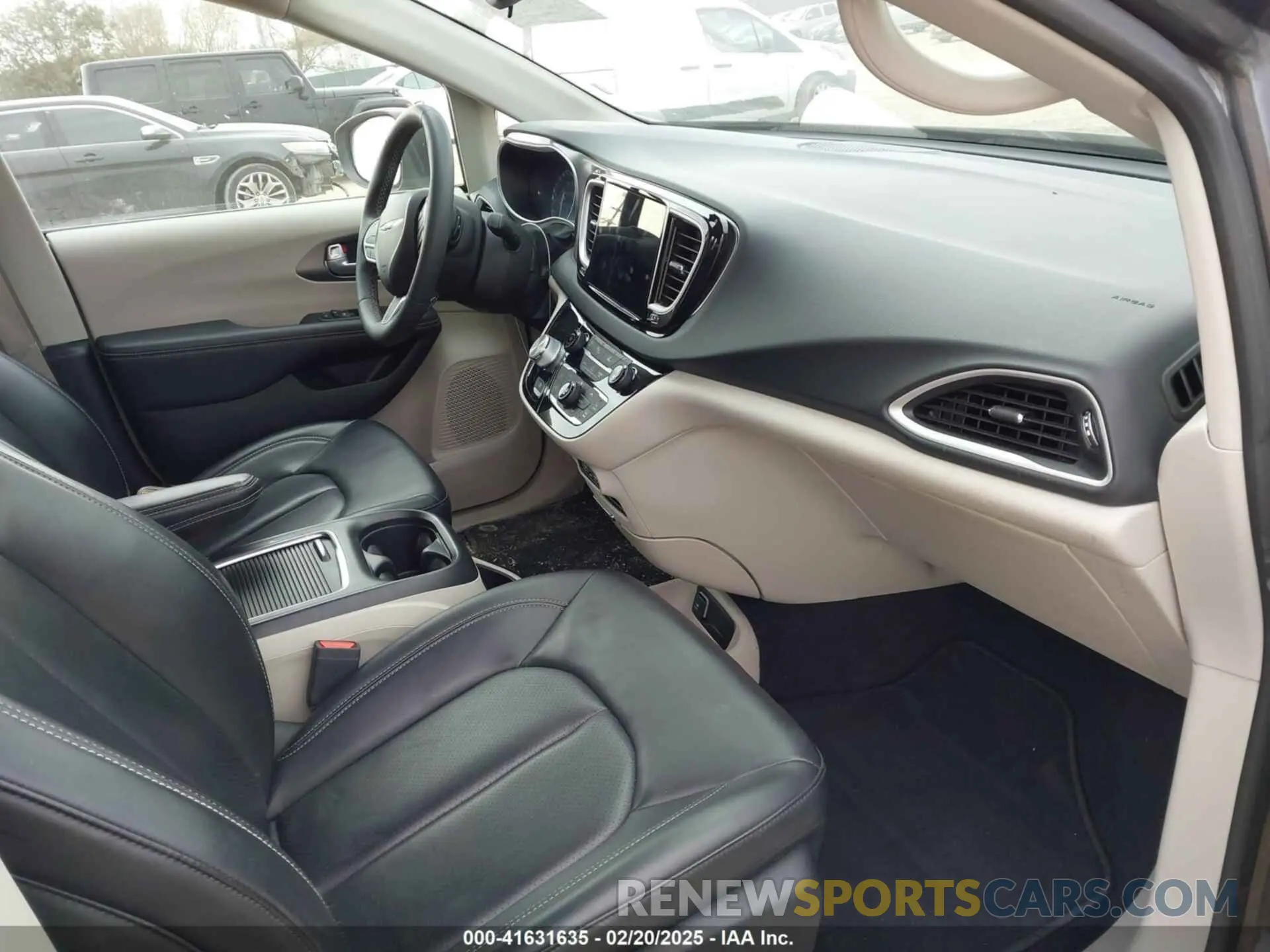 5 fotografías del automóvil dañado 2C4RC1BG2PR550444 CHRYSLER PACIFICA 2023
