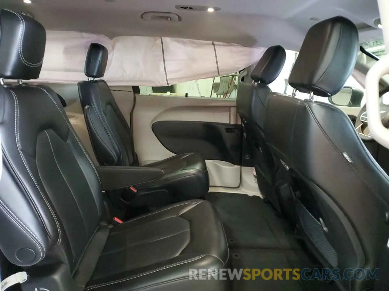 11 fotografías del automóvil dañado 2C4RC1BG2PR573898 CHRYSLER PACIFICA 2023