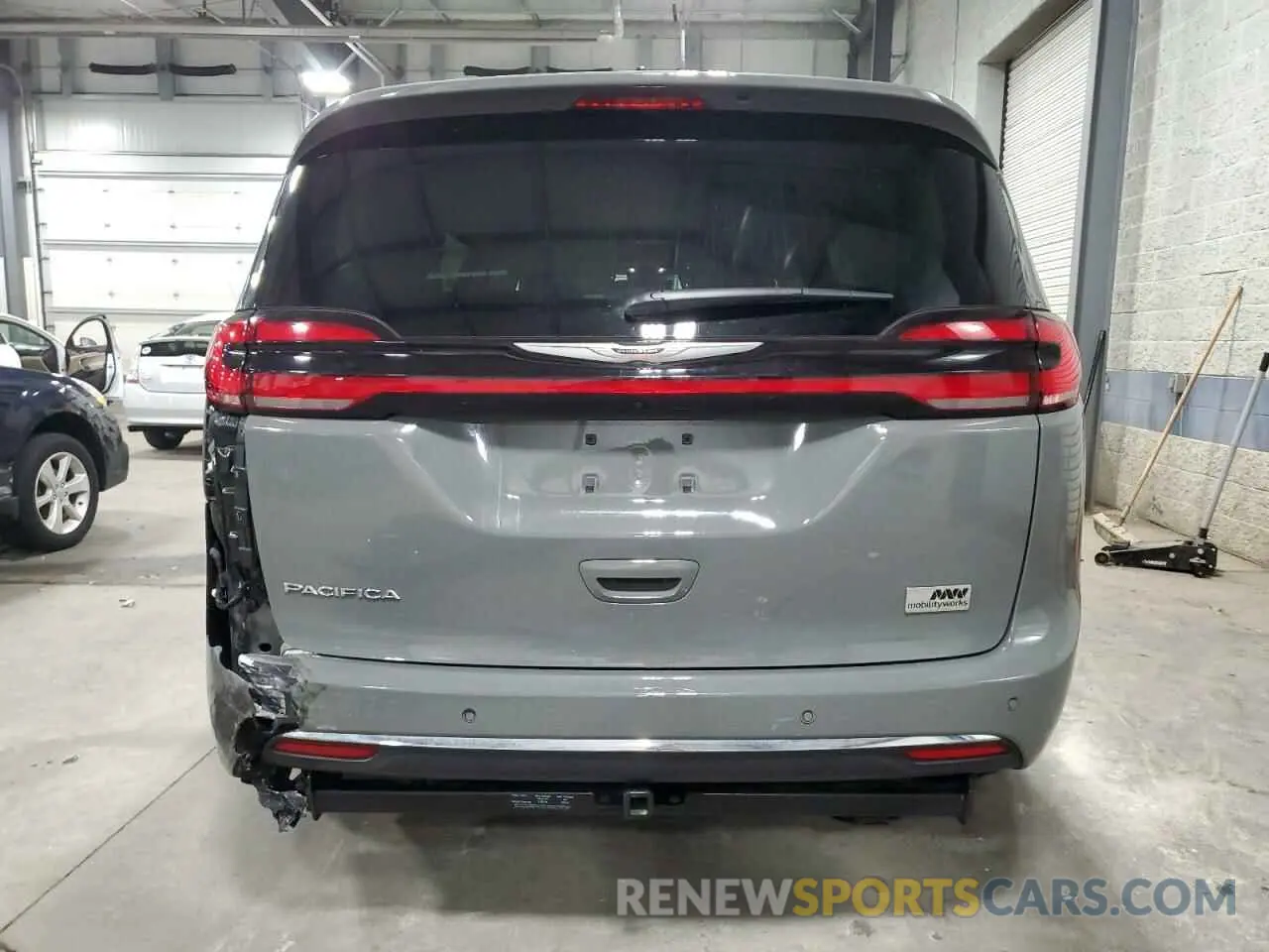 6 fotografías del automóvil dañado 2C4RC1BG3PR539226 CHRYSLER PACIFICA 2023