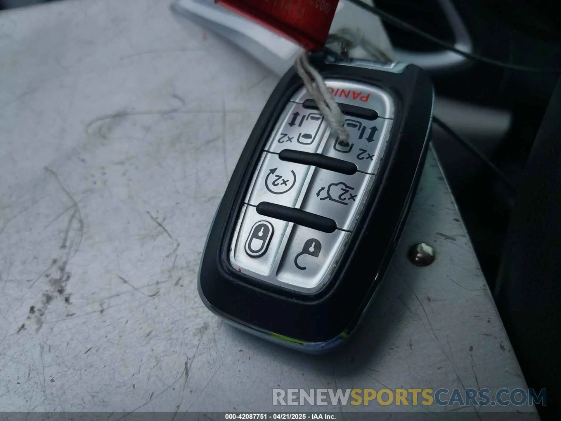 11 fotografías del automóvil dañado 2C4RC1BG3PR578057 CHRYSLER PACIFICA 2023