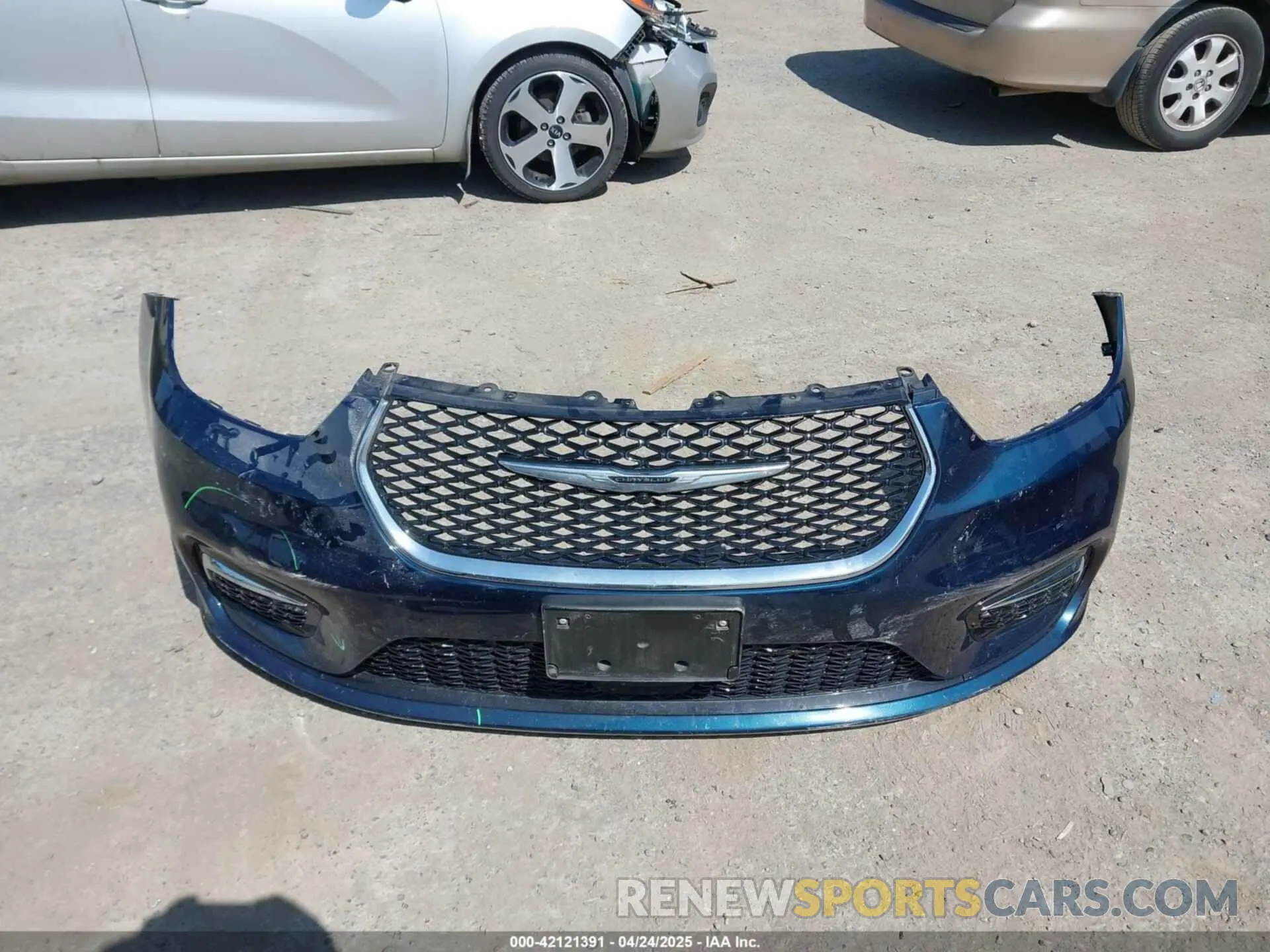12 fotografías del automóvil dañado 2C4RC1BG3PR597241 CHRYSLER PACIFICA 2023