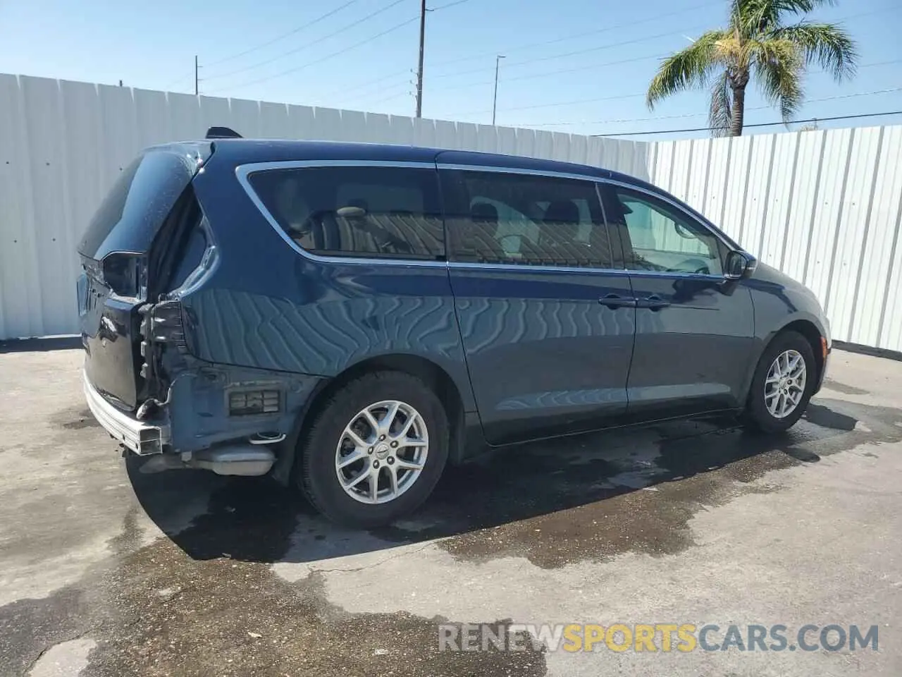 3 fotografías del automóvil dañado 2C4RC1BG4PR574258 CHRYSLER PACIFICA 2023