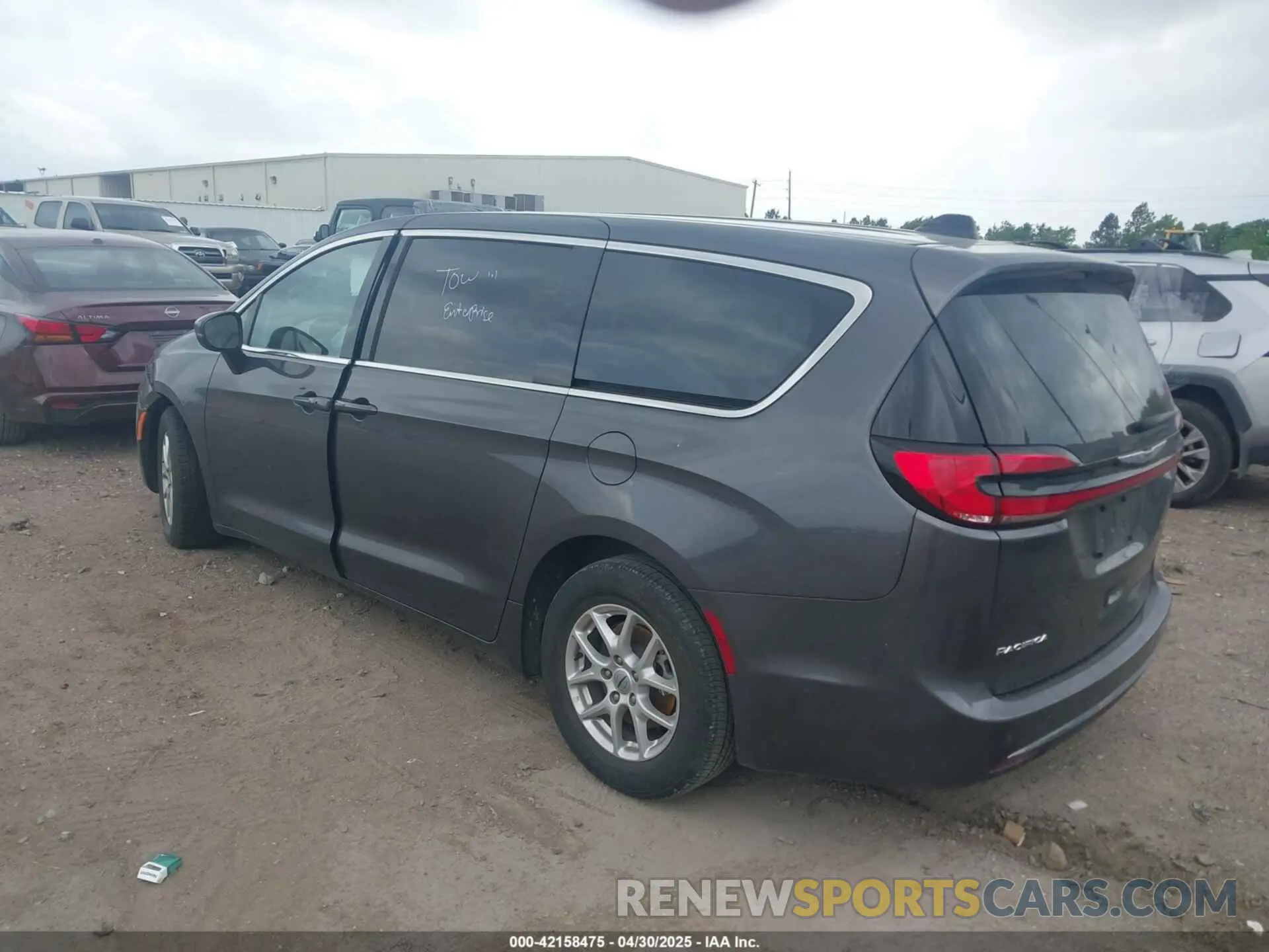 3 fotografías del automóvil dañado 2C4RC1BG5PR602455 CHRYSLER PACIFICA 2023