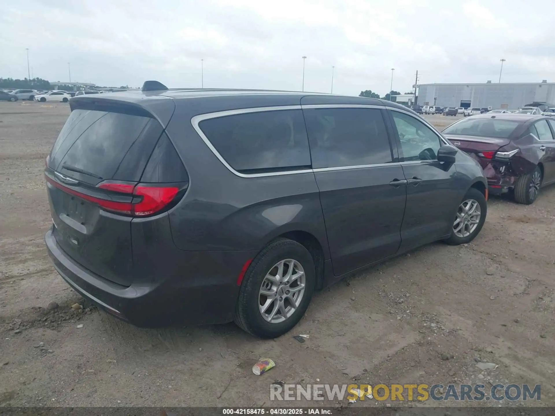 4 fotografías del automóvil dañado 2C4RC1BG5PR602455 CHRYSLER PACIFICA 2023