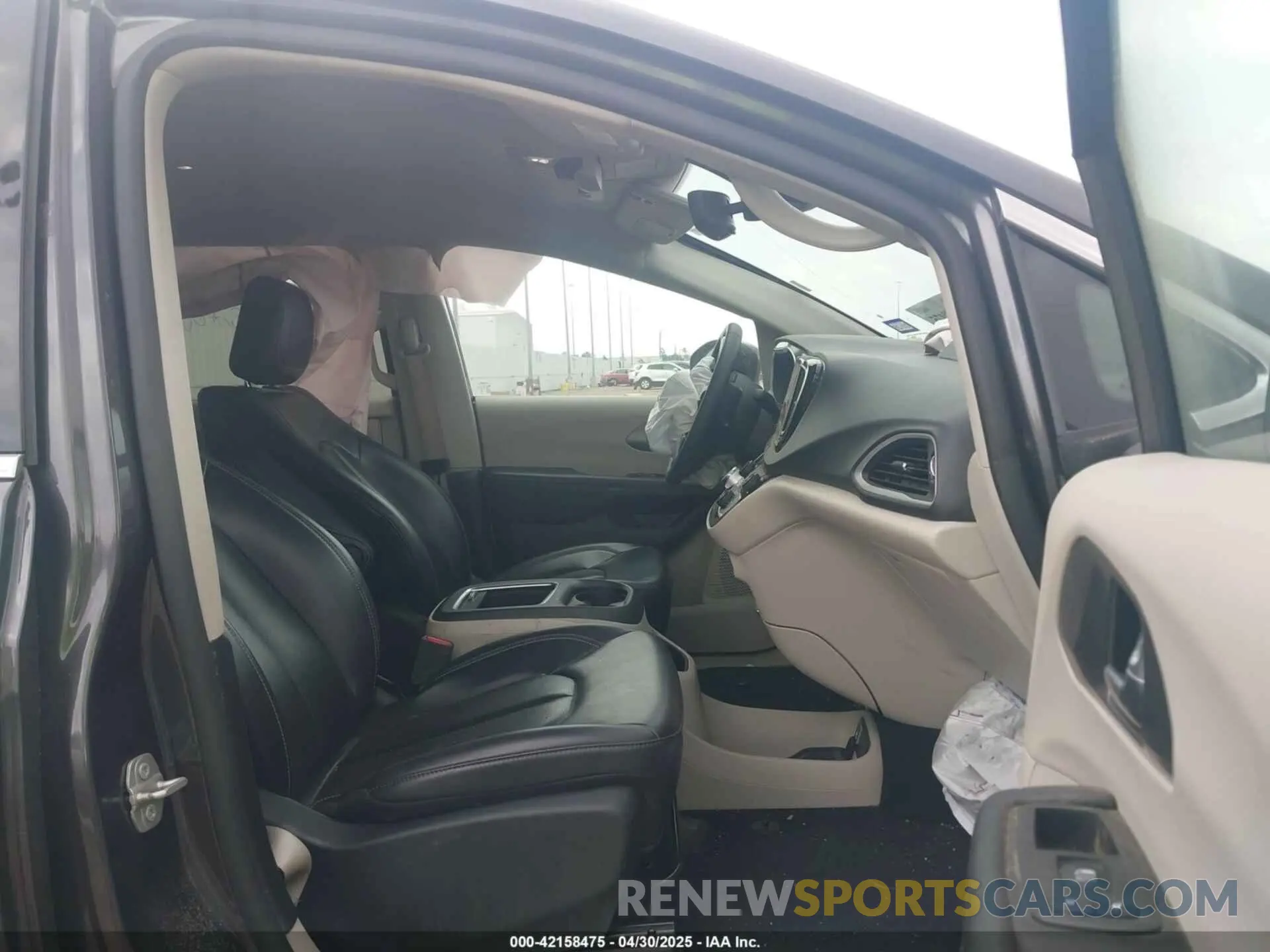5 fotografías del automóvil dañado 2C4RC1BG5PR602455 CHRYSLER PACIFICA 2023