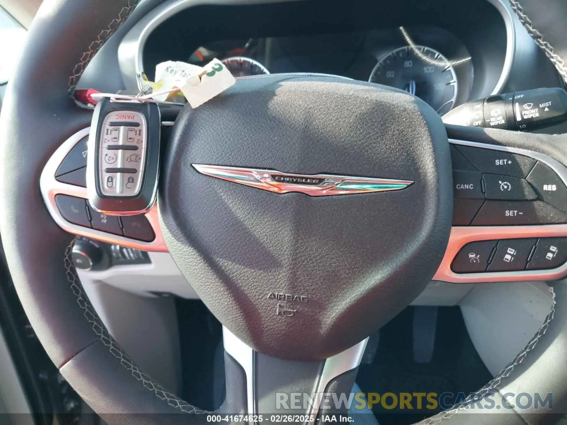 11 fotografías del automóvil dañado 2C4RC1BG6PR514644 CHRYSLER PACIFICA 2023