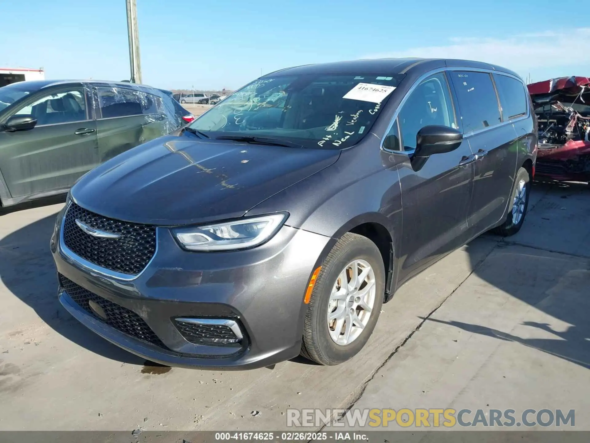 2 fotografías del automóvil dañado 2C4RC1BG6PR514644 CHRYSLER PACIFICA 2023