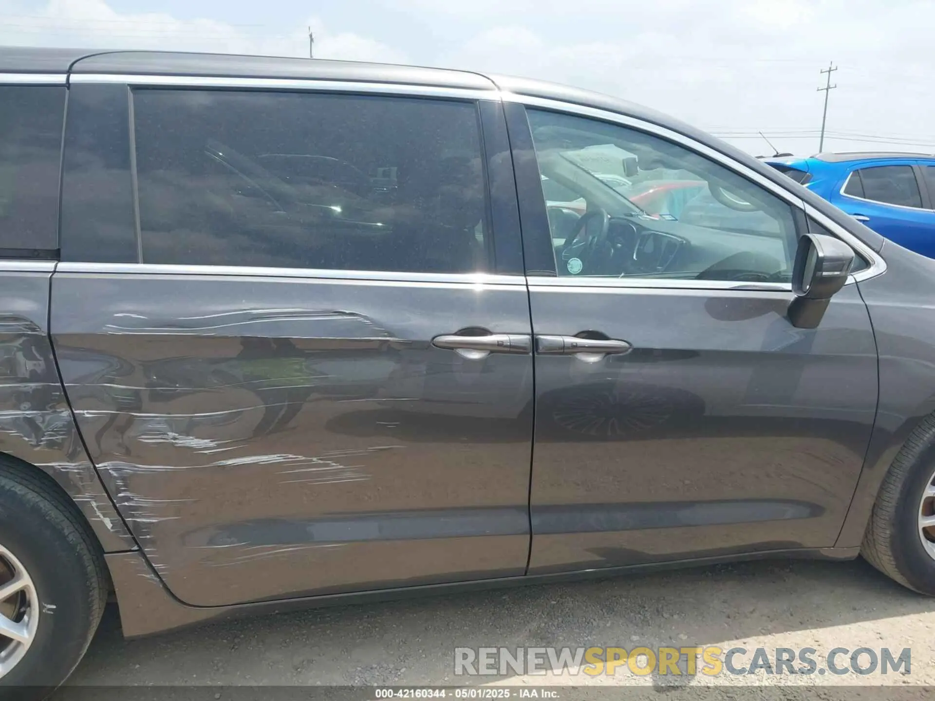 13 fotografías del automóvil dañado 2C4RC1BG6PR546509 CHRYSLER PACIFICA 2023