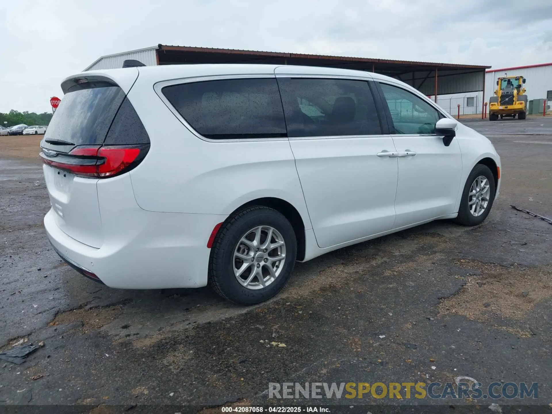 4 fotografías del automóvil dañado 2C4RC1BG6PR591319 CHRYSLER PACIFICA 2023