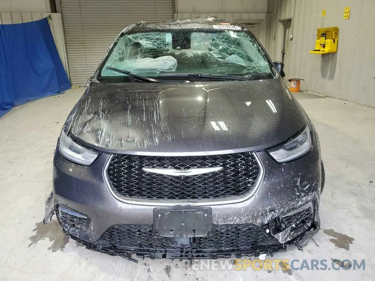 5 fotografías del automóvil dañado 2C4RC1BG6PR591479 CHRYSLER PACIFICA 2023