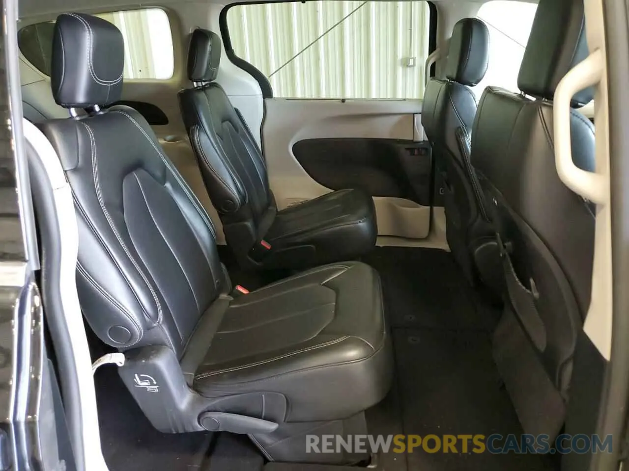 11 fotografías del automóvil dañado 2C4RC1BG6PR624111 CHRYSLER PACIFICA 2023