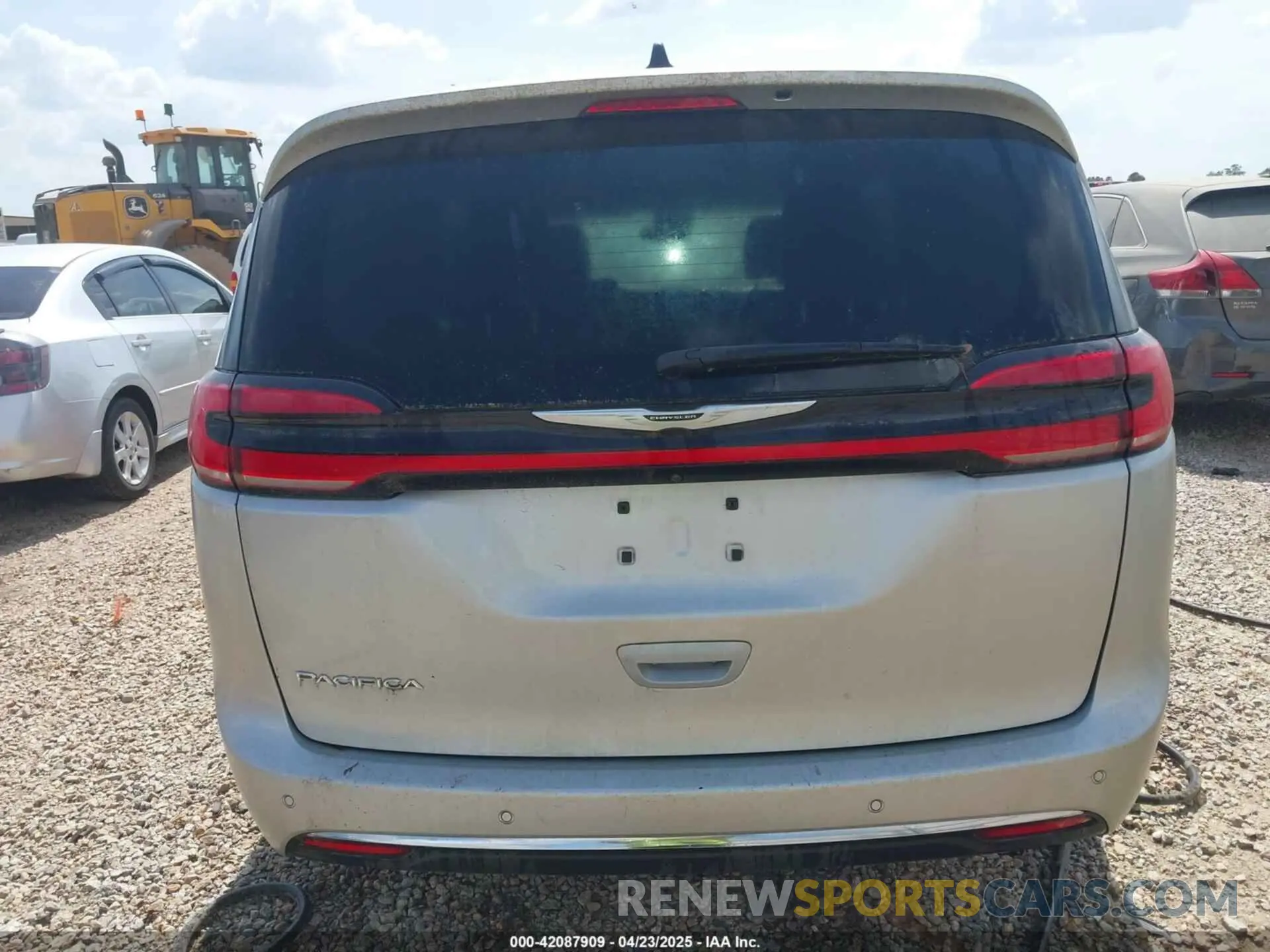 15 fotografías del automóvil dañado 2C4RC1BG7PR521232 CHRYSLER PACIFICA 2023
