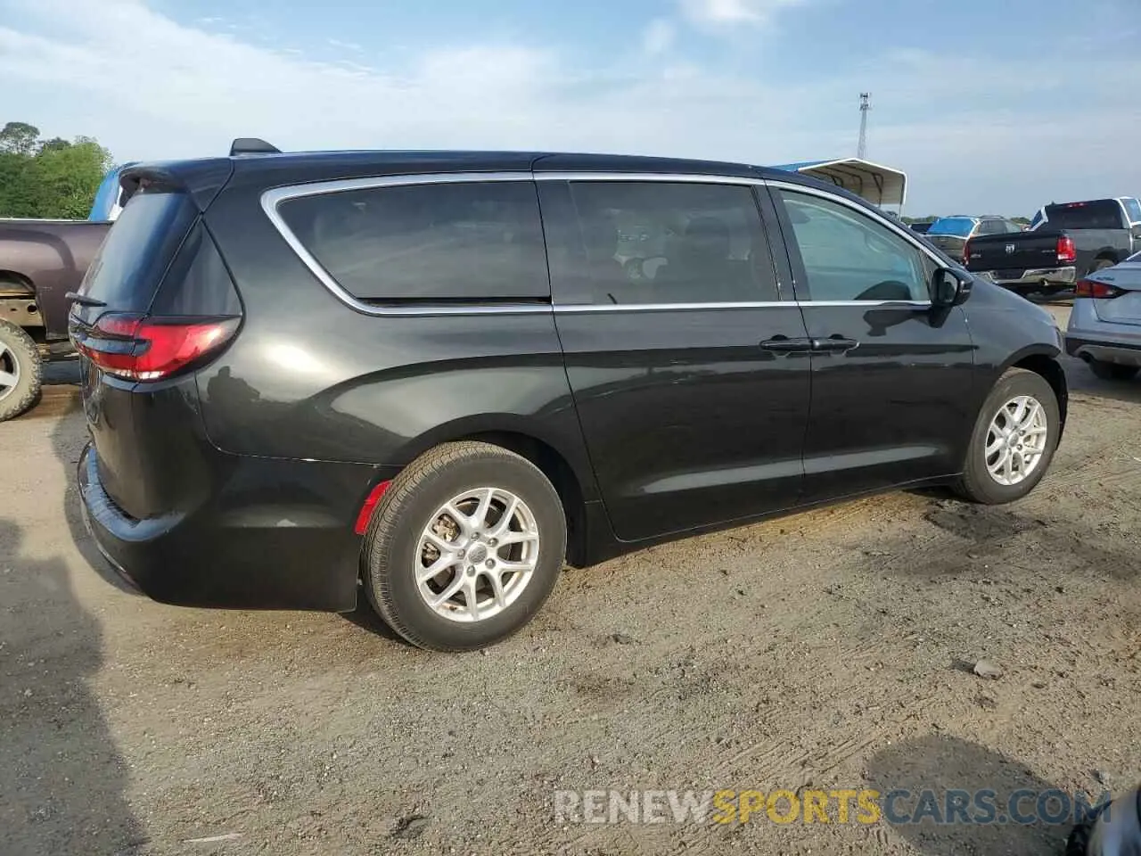 3 fotografías del automóvil dañado 2C4RC1BG7PR524163 CHRYSLER PACIFICA 2023
