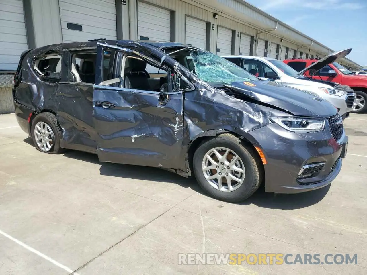 4 fotografías del automóvil dañado 2C4RC1BG7PR536099 CHRYSLER PACIFICA 2023