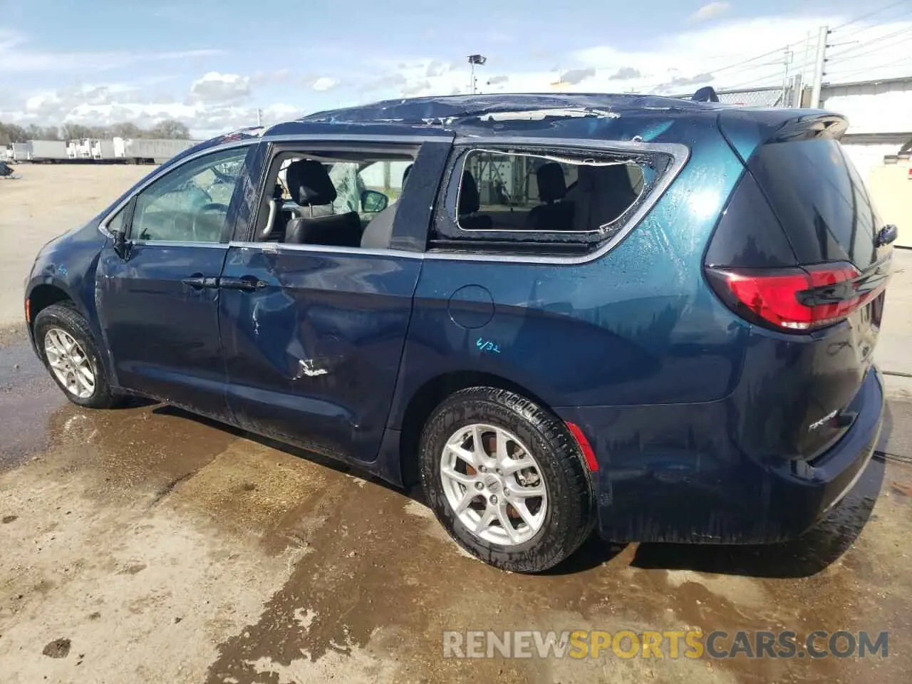 2 fotografías del automóvil dañado 2C4RC1BG7PR578384 CHRYSLER PACIFICA 2023