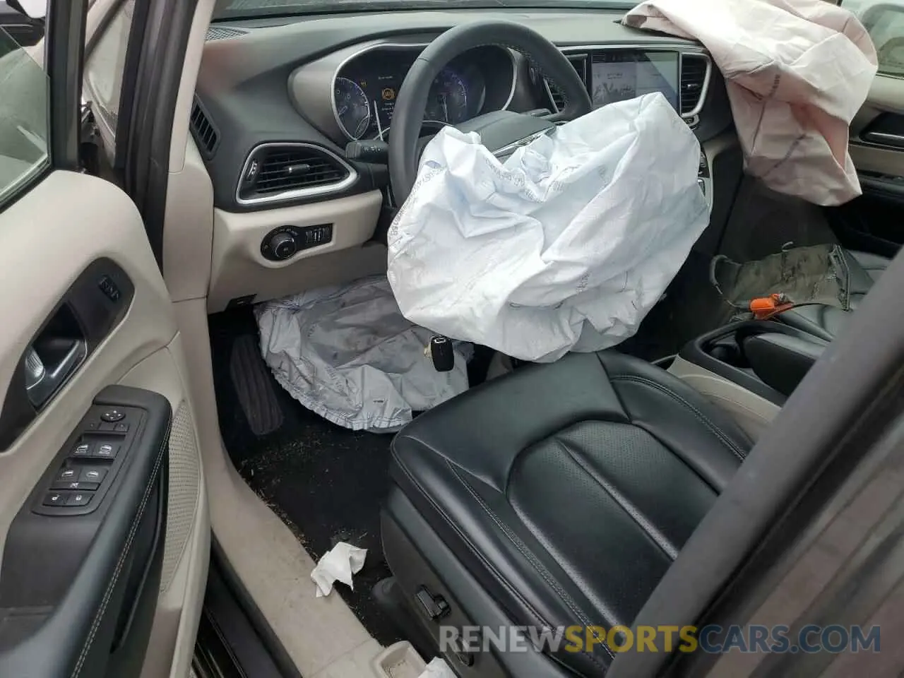 8 fotografías del automóvil dañado 2C4RC1BG7PR581897 CHRYSLER PACIFICA 2023