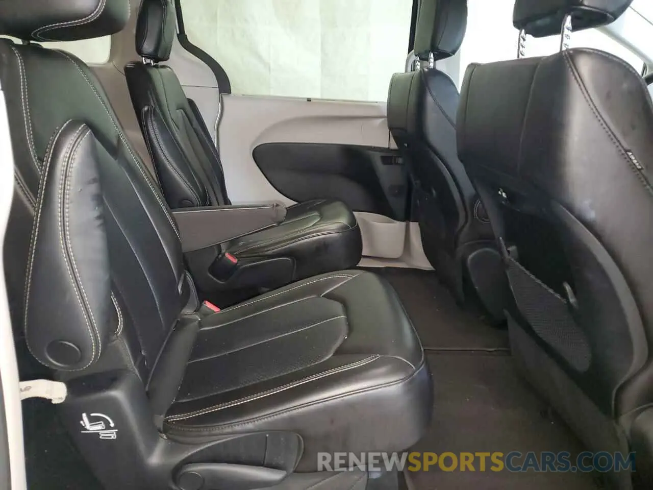 11 fotografías del automóvil dañado 2C4RC1BG7PR590986 CHRYSLER PACIFICA 2023