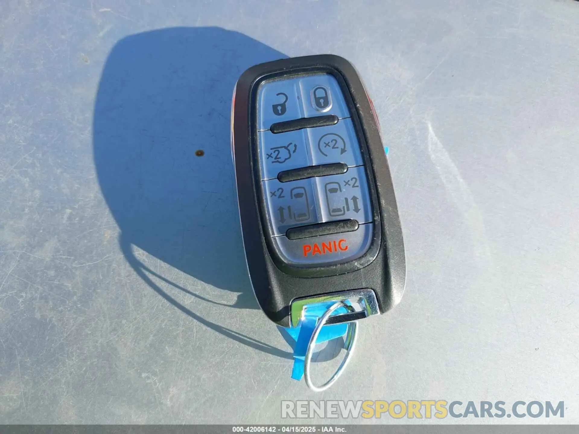 11 fotografías del automóvil dañado 2C4RC1BG7PR596691 CHRYSLER PACIFICA 2023