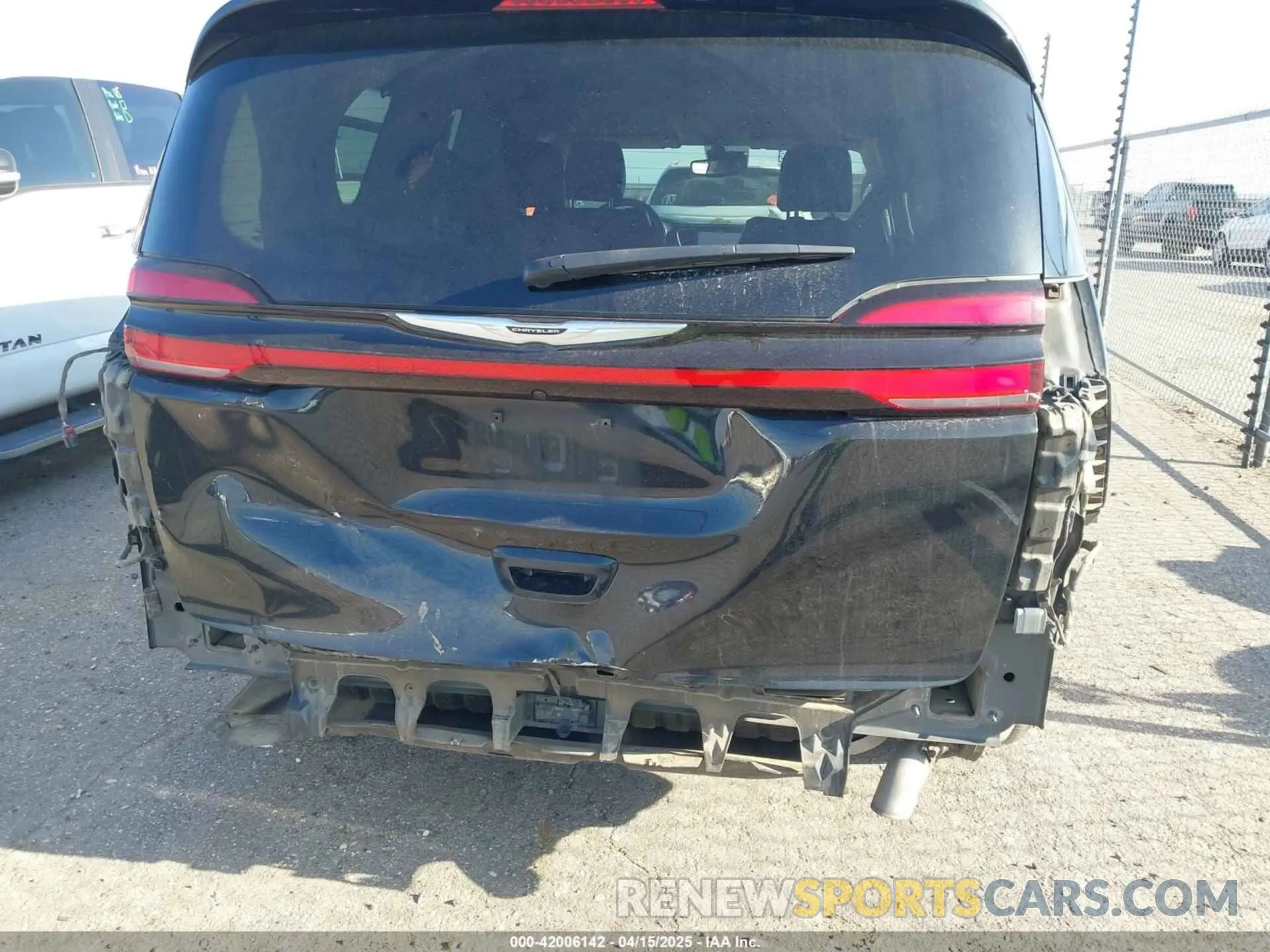 6 fotografías del automóvil dañado 2C4RC1BG7PR596691 CHRYSLER PACIFICA 2023