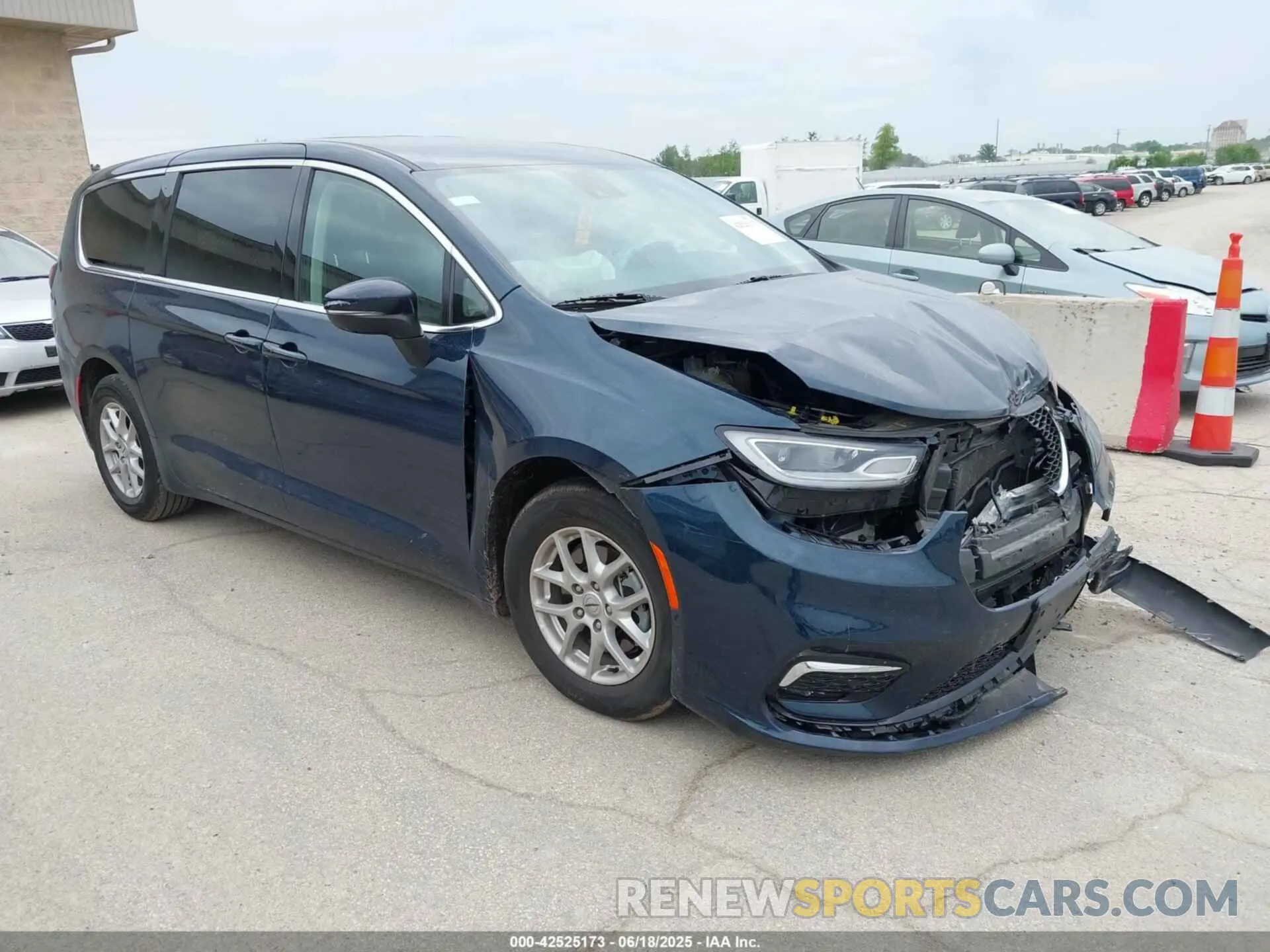1 fotografías del automóvil dañado 2C4RC1BG8PR526374 CHRYSLER PACIFICA 2023