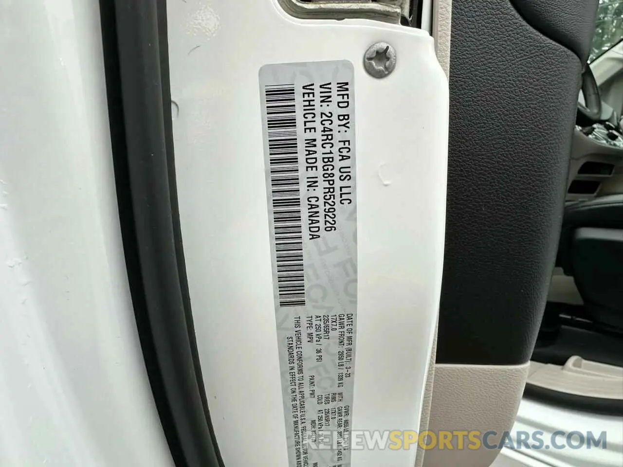 10 fotografías del automóvil dañado 2C4RC1BG8PR529226 CHRYSLER PACIFICA 2023