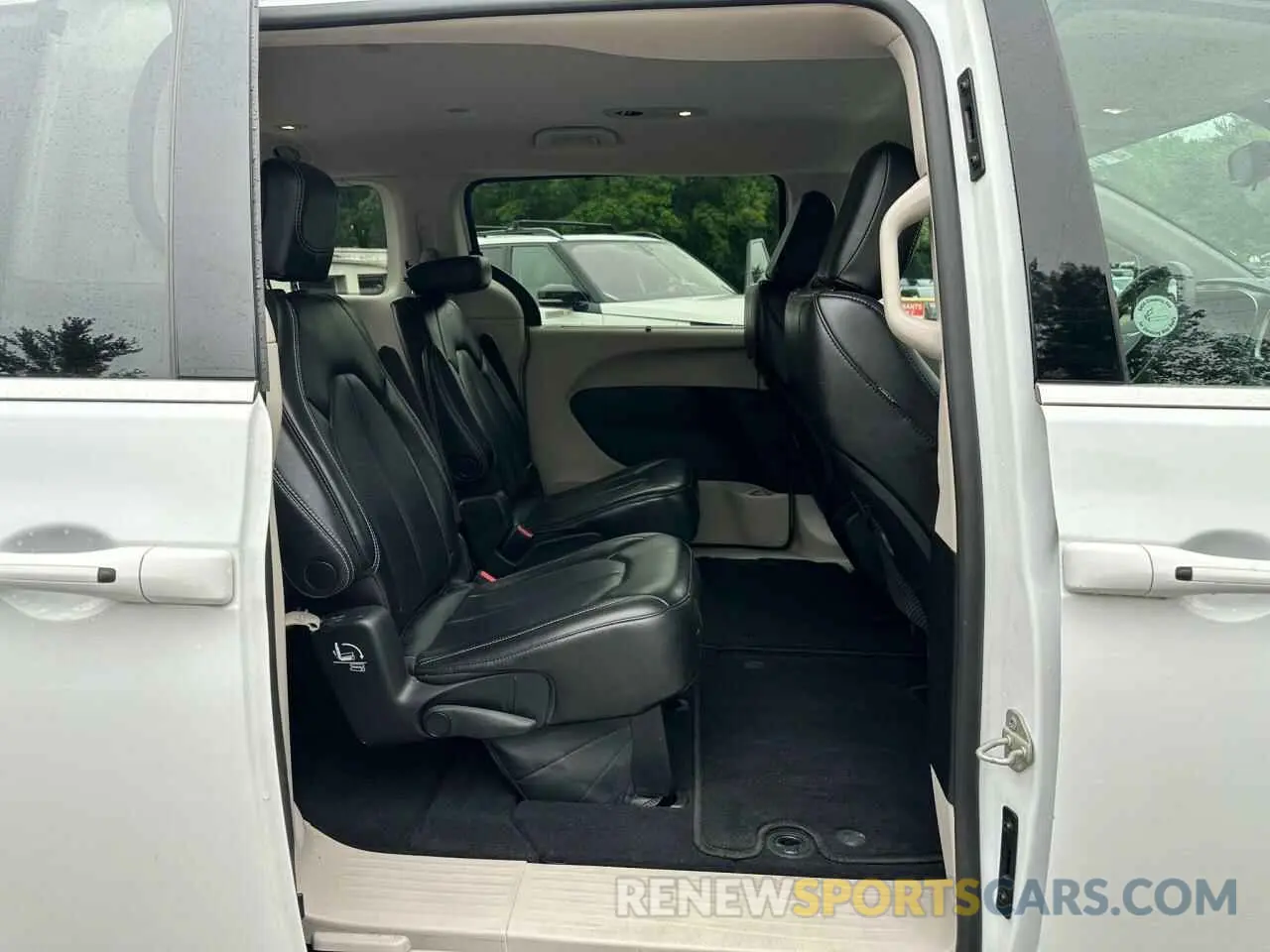 6 fotografías del automóvil dañado 2C4RC1BG8PR529226 CHRYSLER PACIFICA 2023