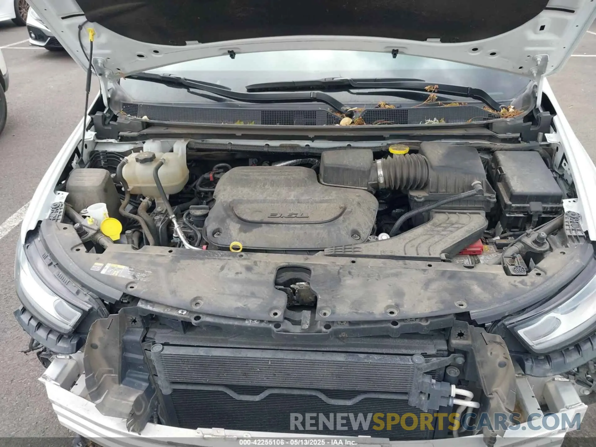 10 fotografías del automóvil dañado 2C4RC1BG9PR521572 CHRYSLER PACIFICA 2023