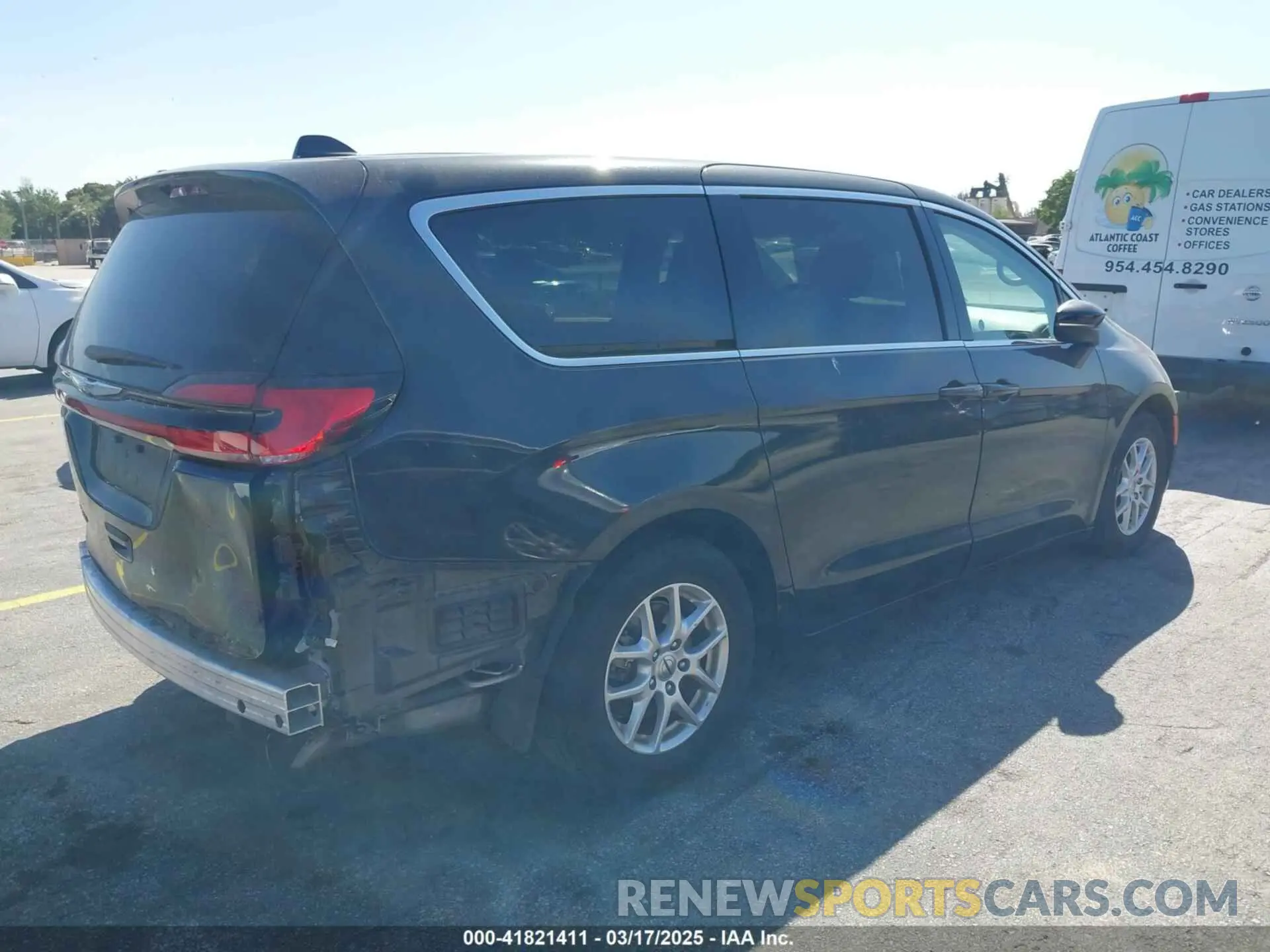 4 fotografías del automóvil dañado 2C4RC1BG9PR529557 CHRYSLER PACIFICA 2023
