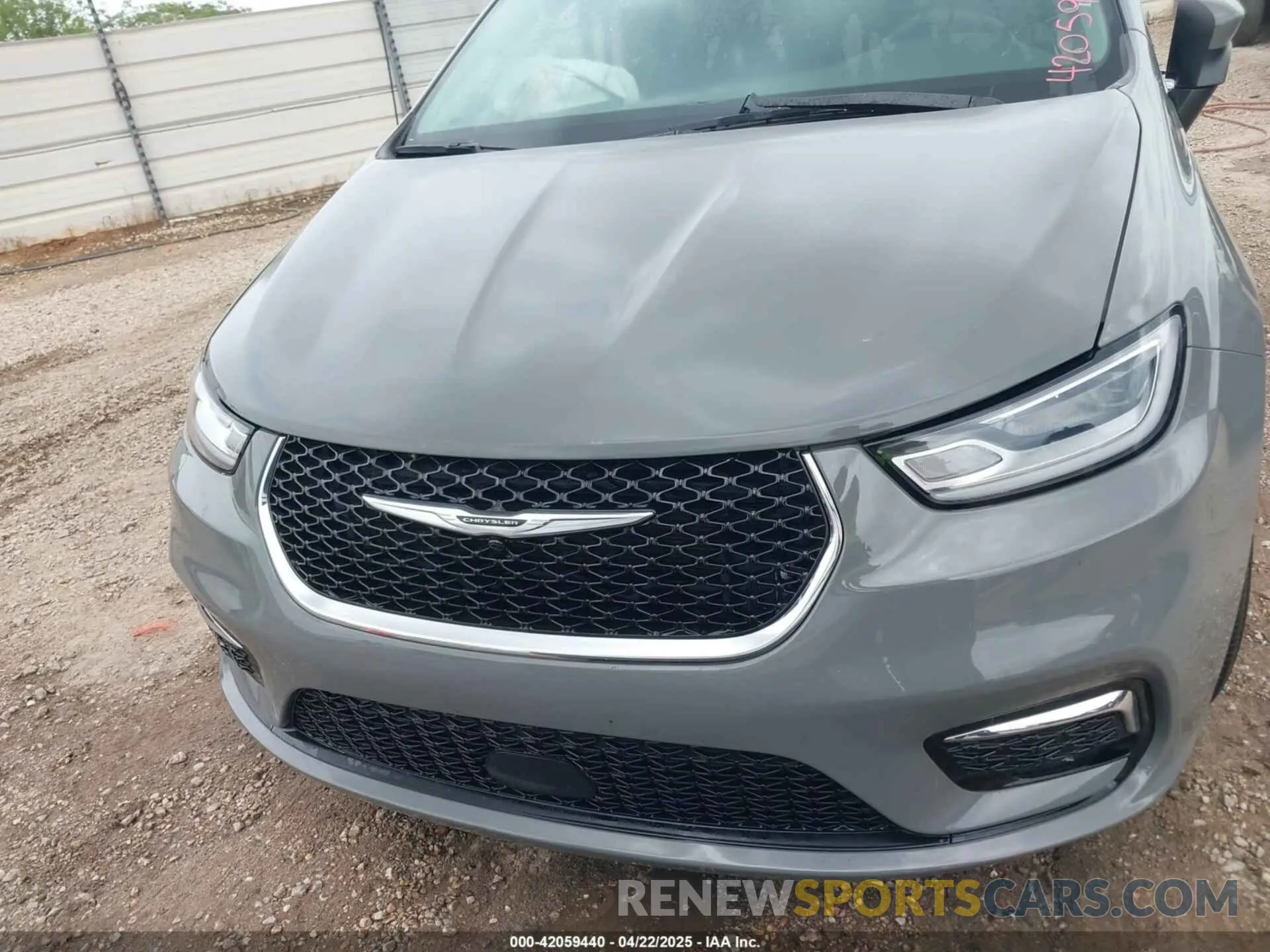 12 fotografías del automóvil dañado 2C4RC1BG9PR601437 CHRYSLER PACIFICA 2023