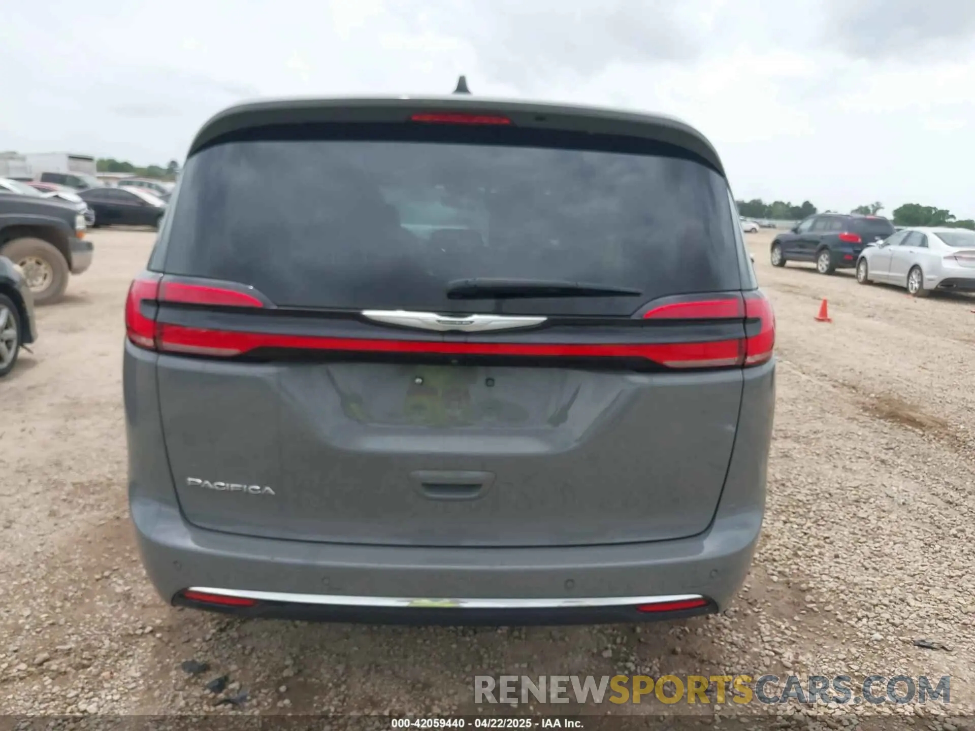 16 fotografías del automóvil dañado 2C4RC1BG9PR601437 CHRYSLER PACIFICA 2023