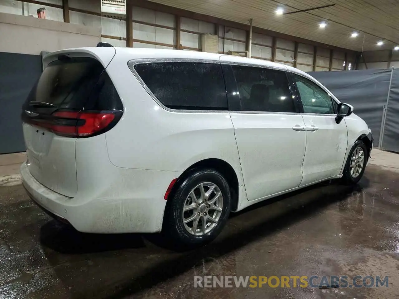 3 fotografías del automóvil dañado 2C4RC1BGXPR553611 CHRYSLER PACIFICA 2023
