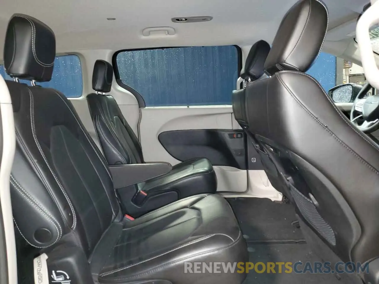 11 fotografías del automóvil dañado 2C4RC1BGXPR625374 CHRYSLER PACIFICA 2023