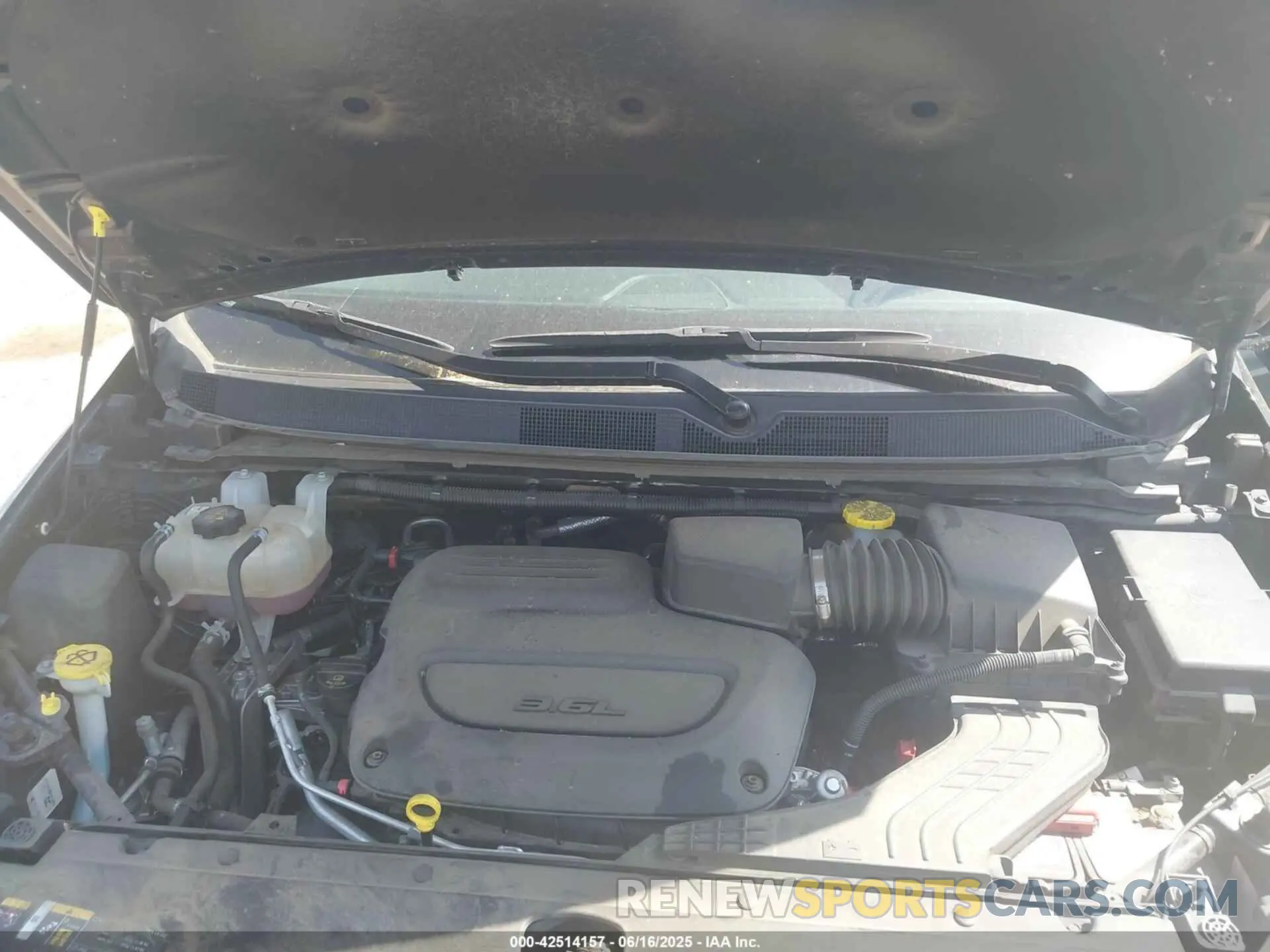 10 fotografías del automóvil dañado 2C4RC1BGXPR627545 CHRYSLER PACIFICA 2023