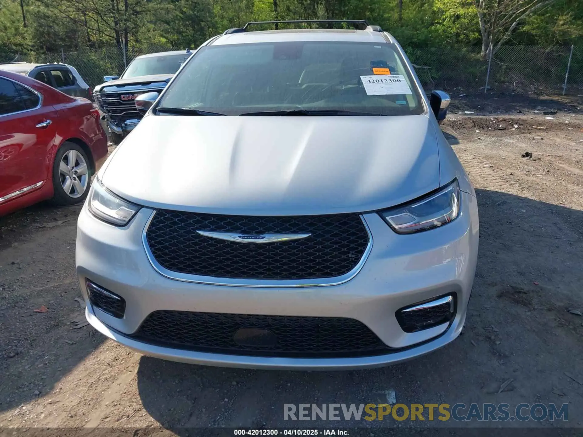 12 fotografías del automóvil dañado 2C4RC1GG1PR520604 CHRYSLER PACIFICA 2023